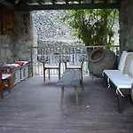 Archontiko Rousias בית נופש