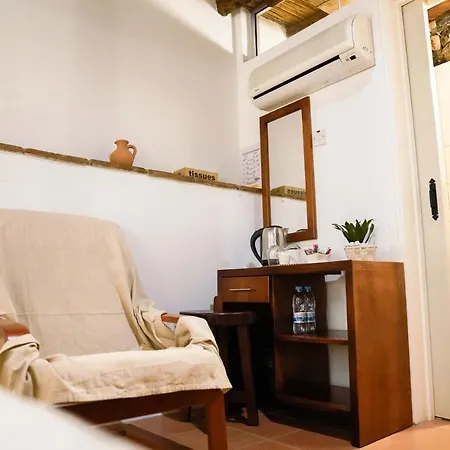 Archontiko Rousias 니코시아