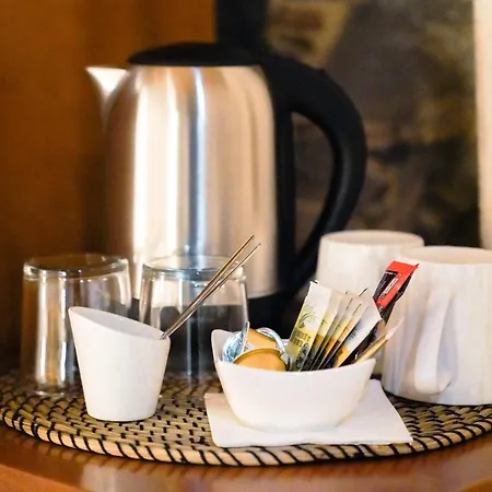 Archontiko Rousias 펜션